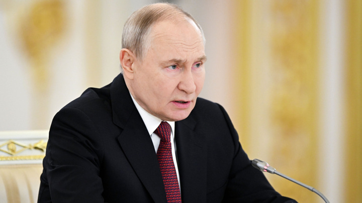 Путин отметил актуальность диалога России и ОАЭ по ситуации на Ближнем Востоке