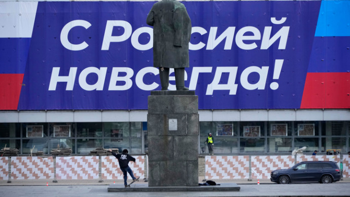 Австралия распространила санкции на 28 причастных к референдумам в Новороссии