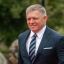 Фицо заявил, что "в туалетах Брюсселя" его спрашивают о встречах с Путиным