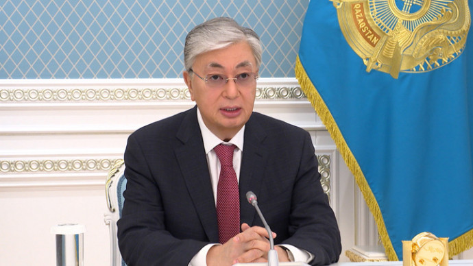 Токаев: Казахстан будет наблюдателем в БРИКС, а дальше — посмотрим - Новости на Вести.ru
