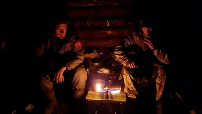 Во время подземной операции в Авдеевке российские бойцы не спали две недели - Новости на Вести.ru