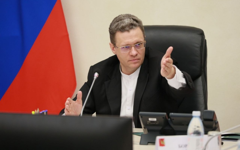 К ситуации с опекой ребенка из новгородских Сольц подключился глава Вологодчины К ситуации с опекой ребенка из новгородских Сольц подключился глава Вологодчины